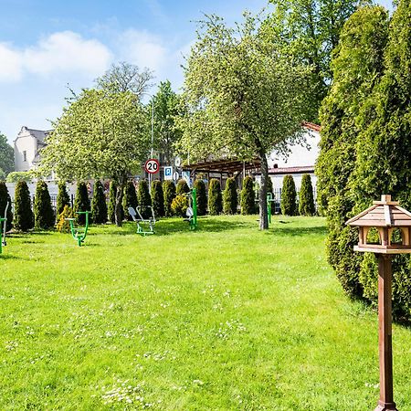 Interferie Cechsztyn Hotell Ustronie Morskie Exteriör bild