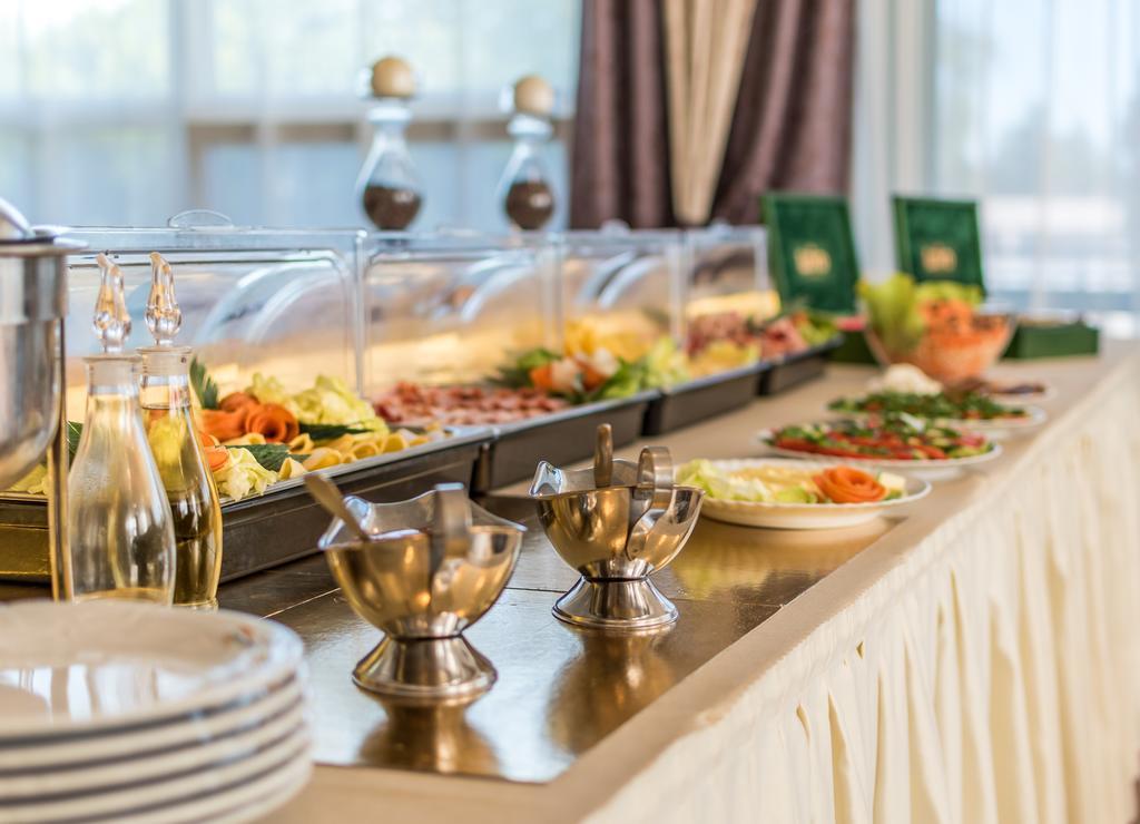 Interferie Cechsztyn Hotell Ustronie Morskie Exteriör bild