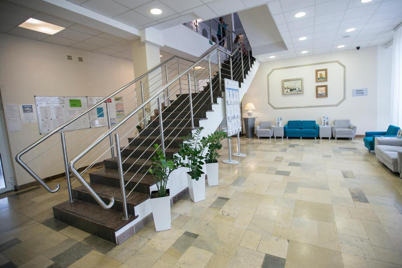 Interferie Cechsztyn Hotell Ustronie Morskie Exteriör bild